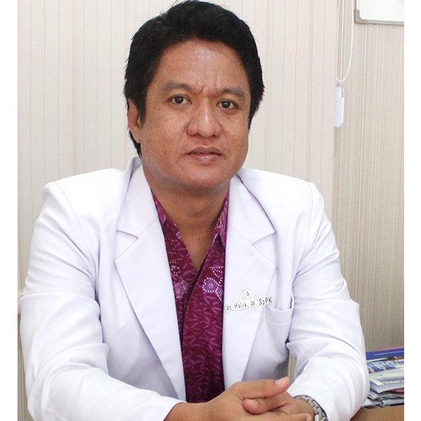 dr. Halik Wijaya, Sp.PK